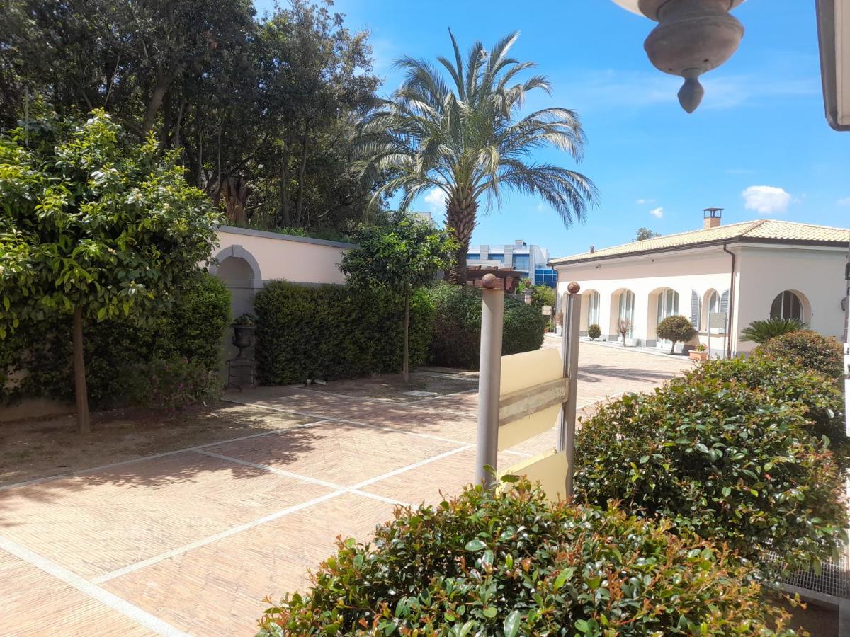 Villa Ersilia Soverato Marina Bagian luar foto